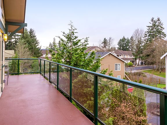 2nd image of 360 Knechtel Way NE Unit 305