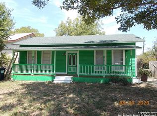 214 W Schulz St, Marion, TX 78124