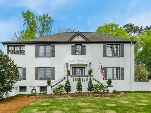 218 Lakeshore Dr, Homewood, AL 35209