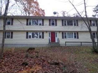 1 Wells Village Cir APT 3, Sandown, NH 03873