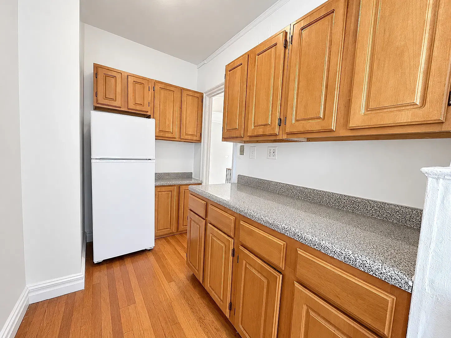 145 Seaman Avenue — Photo 4