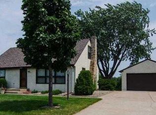 6804 Blaine Ave, Inver Grove Heights, MN 55076