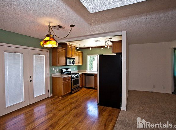 5th image of 6840 Soldela Dr