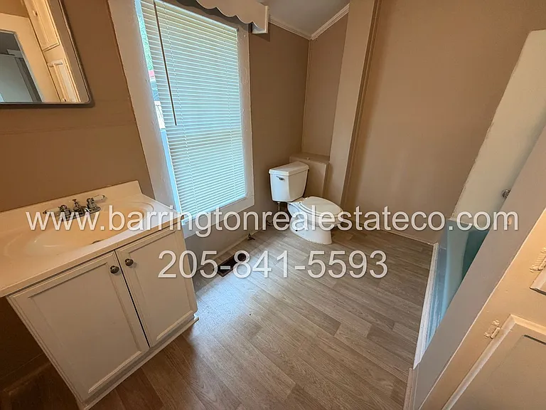 4900 Terrace S #R — Photo 2