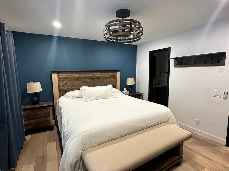 3005 Meridian Blvd #2 — Photo 11
