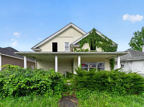 2112 S 6th St, Ironton, OH 45638