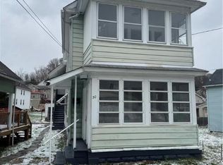 30 Coal St #1, Glen Lyon, PA 18617