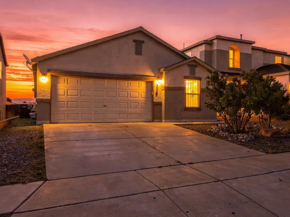 2504 Woodhill Dr NW, Albuquerque, NM 87120
