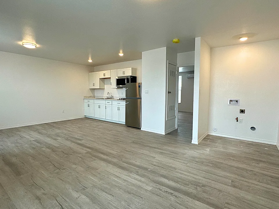 3212 Rosa Ave #C