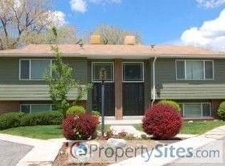 2566 Canterbury Ln, Cottonwood Heights, UT 84121