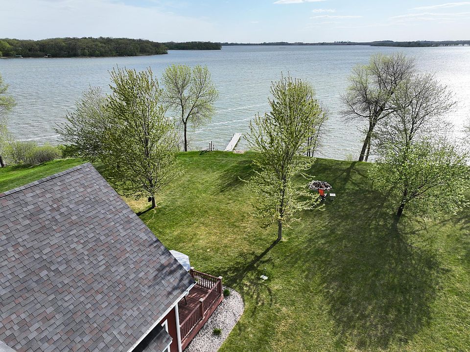 1st image of 30381 Wildwood Rd