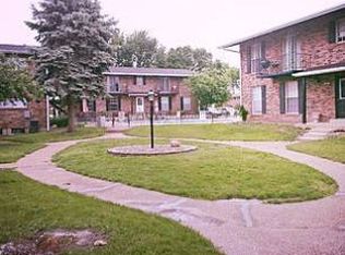 1052 Teson Rd #11304390, Hazelwood, MO 63042