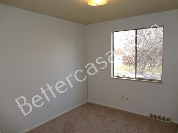 2nd image of 7070 E Wyoming Pl