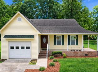 625 Blue Jean Rd, Whiteville, NC 28472