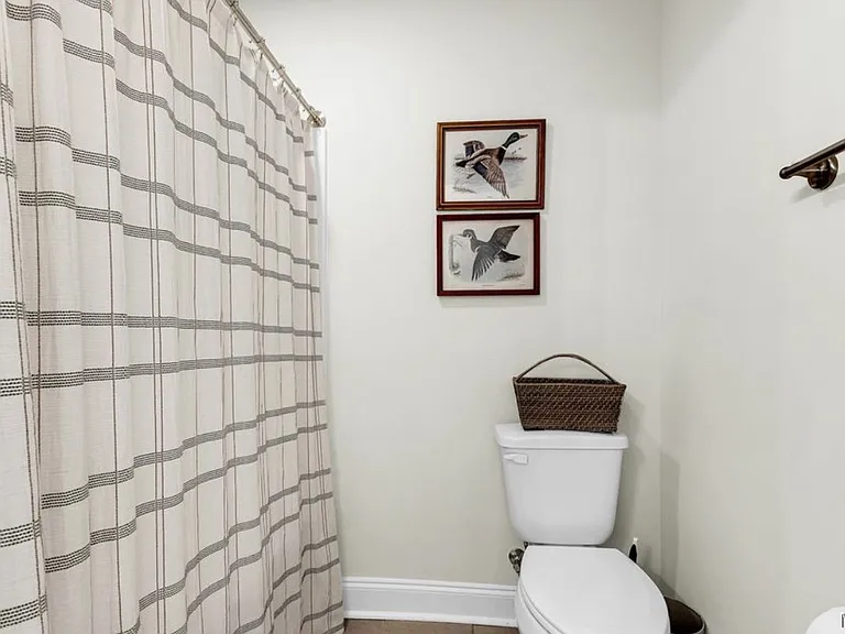 253 Pedric Dr — Photo 15