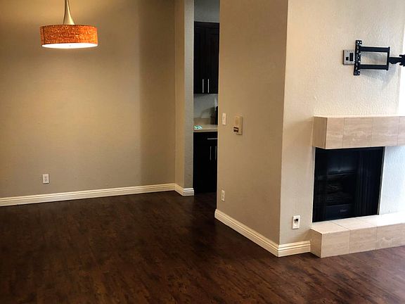 3rd image of 2590 S Centinela Ave APT 5