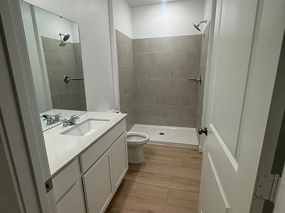 5th image of 5109 Arrowfeather Ct