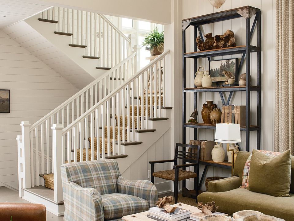 28th image of this home