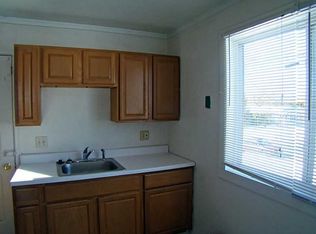 11 Ludlow Rd, Middletown, RI 02842