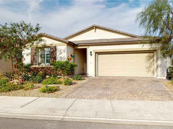 5434 Blinding Lights St, North Las Vegas, NV 89081