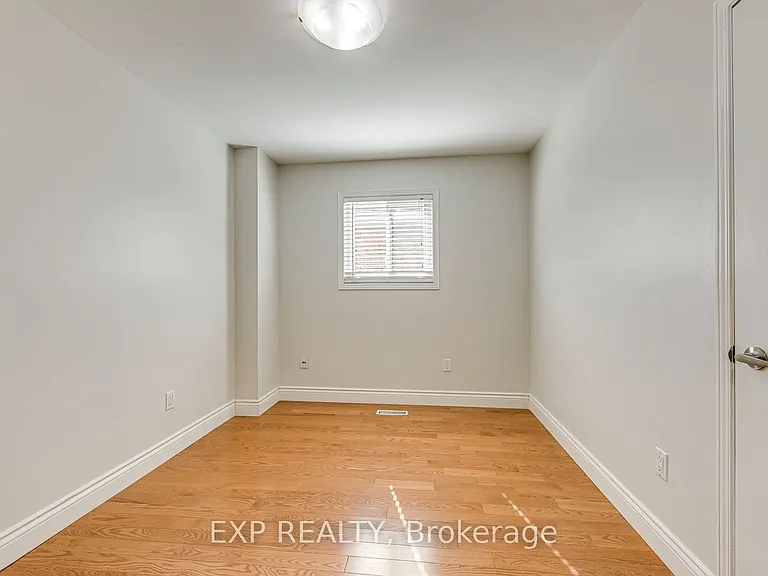 2407 Stefi Trl — Photo 22