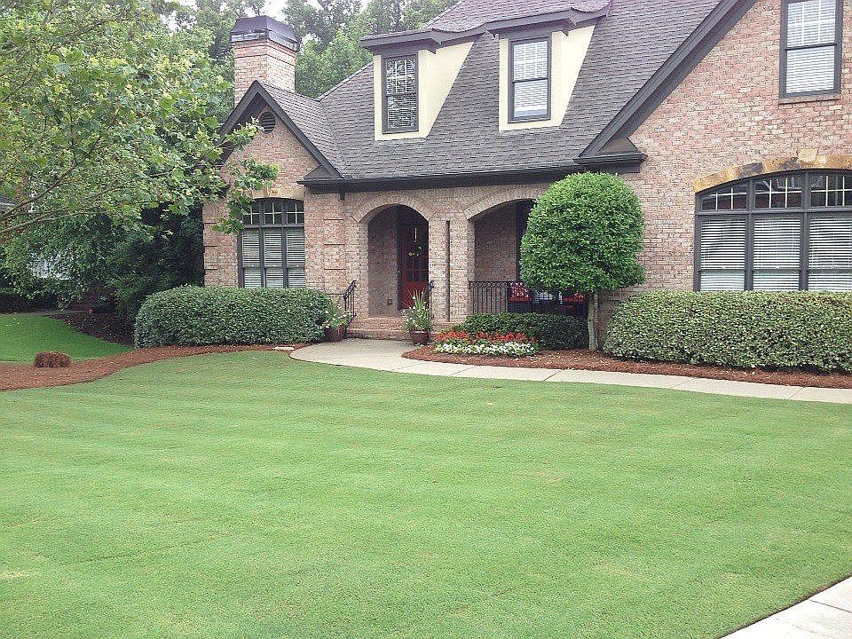 2nd image of 2688 Pathview Dr