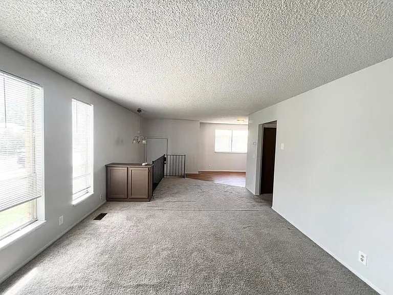 1265 E Crandall Ave #1277 — Photo 7