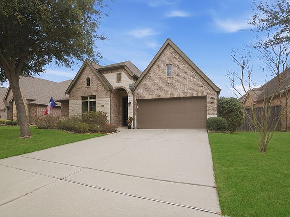 3rd image of 18415 Hounds Lake Drive