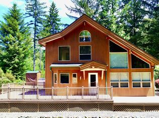 95975 N Brookside Dr, Brookings, OR 97415