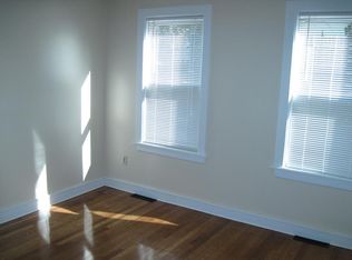 98 Woodbine St FLOOR 1, Providence, RI 02906