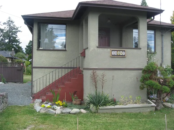 10391 Resthaven Dr, Sidney, BC V8L 3H4