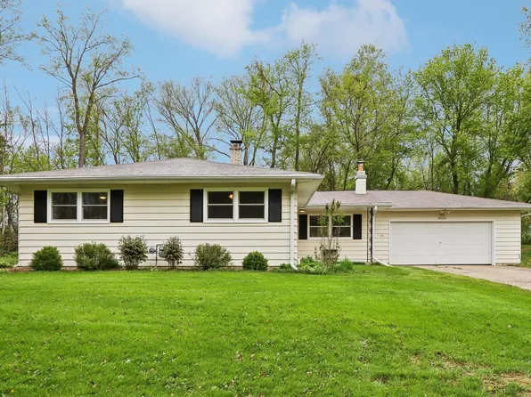 N70W39060 Foster DRIVE, Oconomowoc, WI 53066