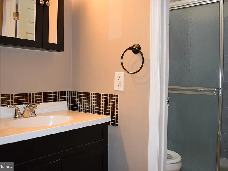 6062 Cedar Ct — Photo 17
