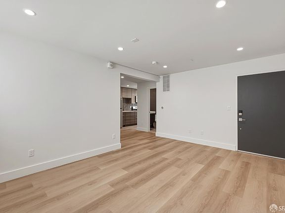 4th image of 1700 19th Ave Unit 9