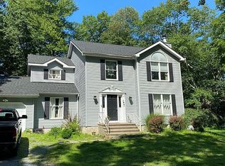 36 Mount Nebo Rd, East Stroudsburg, PA 18301