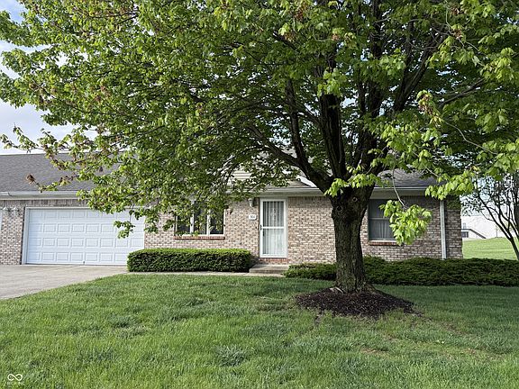2nd image of 301 Dry Branch Dr #301