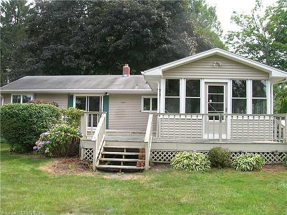 3rd image of 51 Stannard Ave