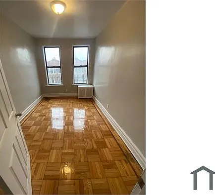 1047 Manor Ave #2R — Photo 4