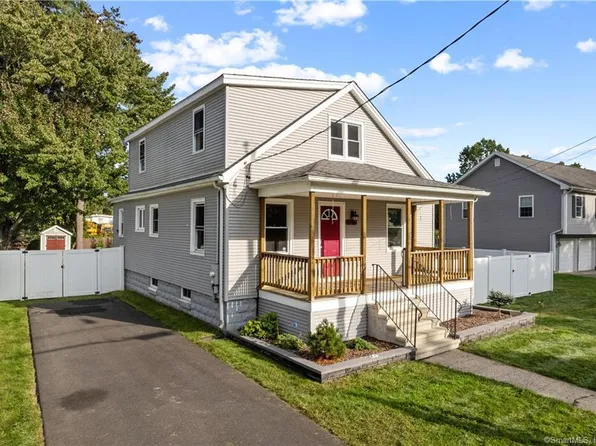 22 Roseleah Avenue, Plainville, CT 06062