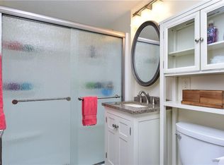 10600 Spillway View Dr, Deerfield, OH 44411