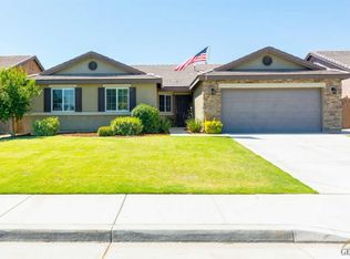 12403 Hawksmoor St, Bakersfield, CA 93311