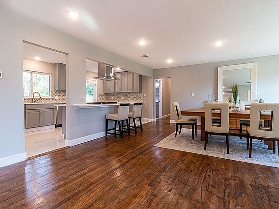 5th image of 227 Shadywood Ln