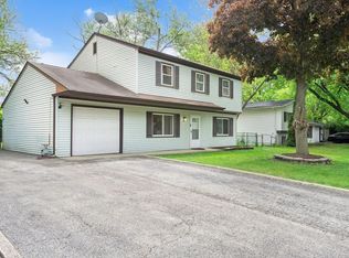 531 Redwood Rd, Bolingbrook, IL 60440