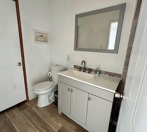 5th image of 602 Moosic Hts