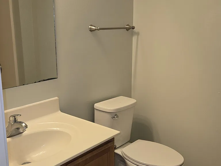 196 Sandspur Ct — Photo 33