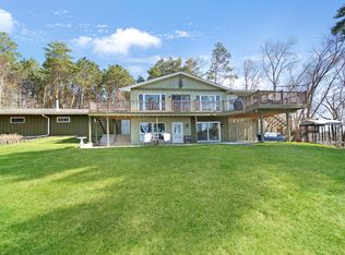 328 194th St, Osceola, WI 54020