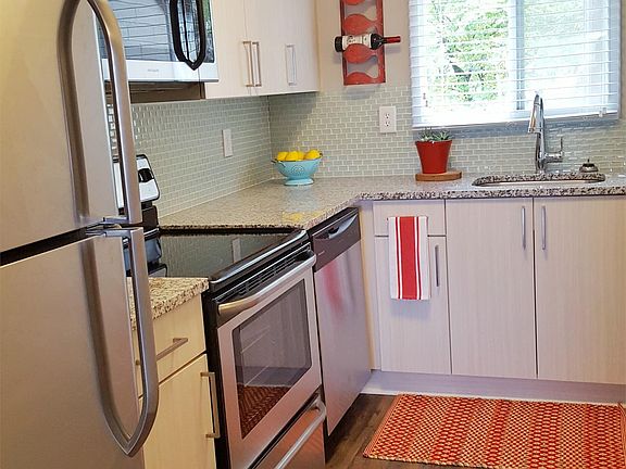 Prepare to Om nom nom