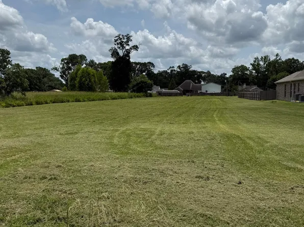 40303 Causey Rd, Prairieville, LA 70769