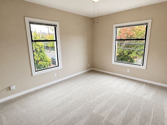 5th image of 715 4th Ave N #22