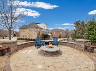 10830 Saltmarsh Ln, Charlotte, NC 28278